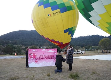 Santiago Tulantepec apuesta por el turismo con elevación de globos aerostáticos