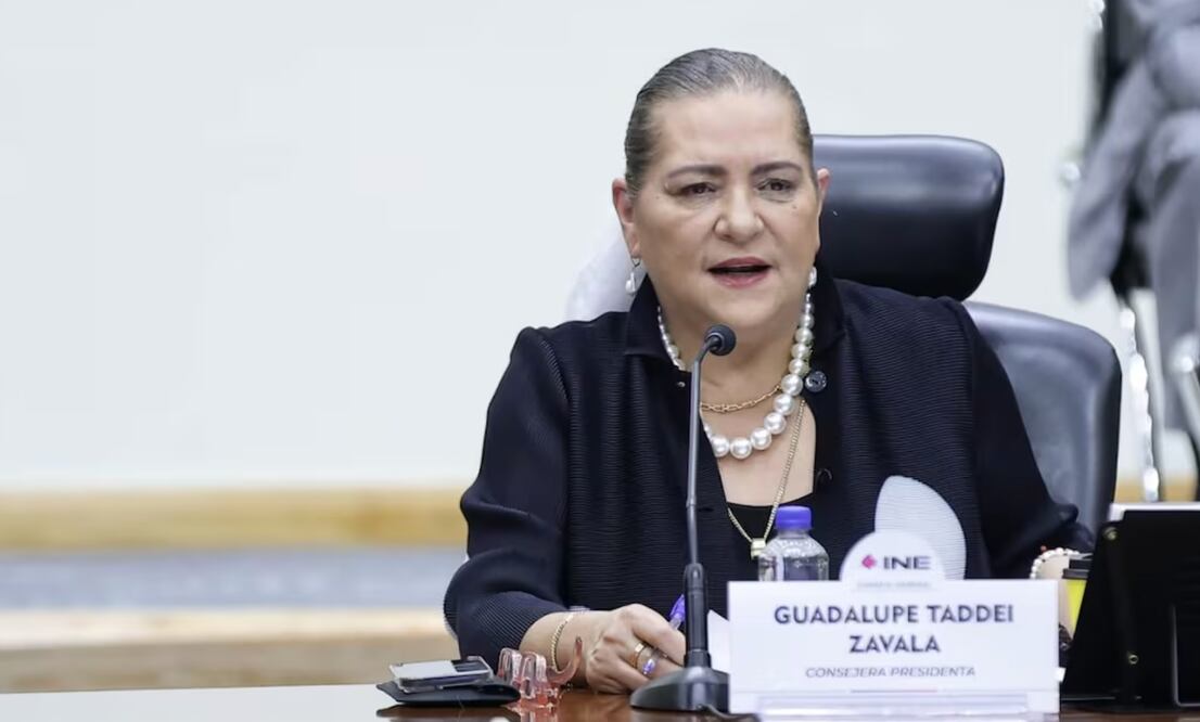 Guadalupe Taddei, presidenta del INE, en sesión extraordinaria del Consejo General del INE. Foto: Fernanda Rojas/ EL UNIVERSAL
