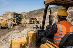 Hidalgo enfrenta déficit de 4 mil operadores de maquinaria pesada