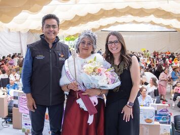 Festejo del Día del Adulto Mayor en Mineral de la Reforma