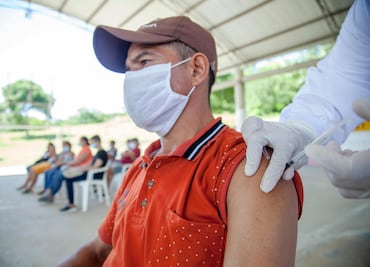 Vacuna contra VPH ayuda a prevenir cáncer en hombres: Estudio