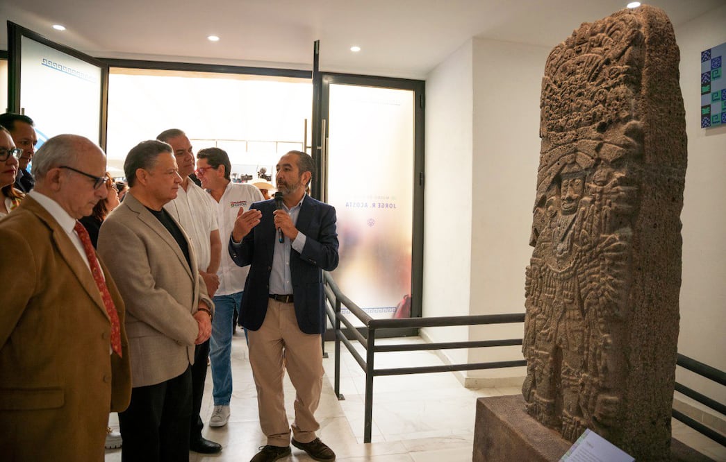 Foto: TW Julio Menchaca