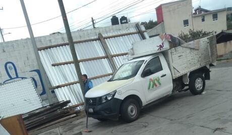 Acusan desalojo arbitrario en San Guillermo la Reforma; lo atribuyen a tema político