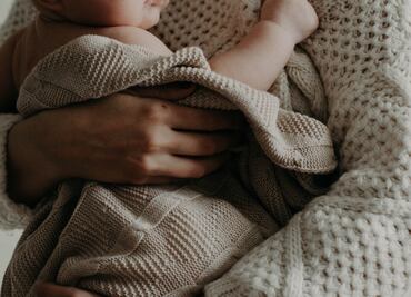 Aprueban que mujeres sin seguridad social reciban canastas de maternidad