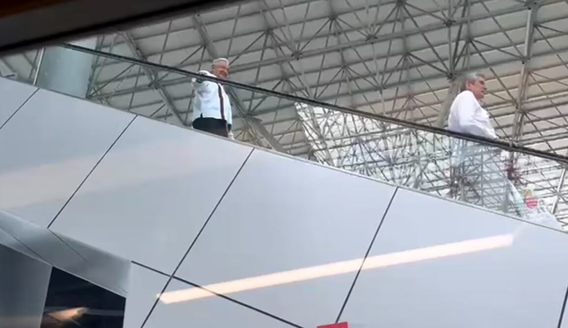 El presidente Andrés Manuel López Obrador y la presidenta electa, Claudia Sheinbaum, inauguraron el nuevo Tren P’atal. Foto: captura