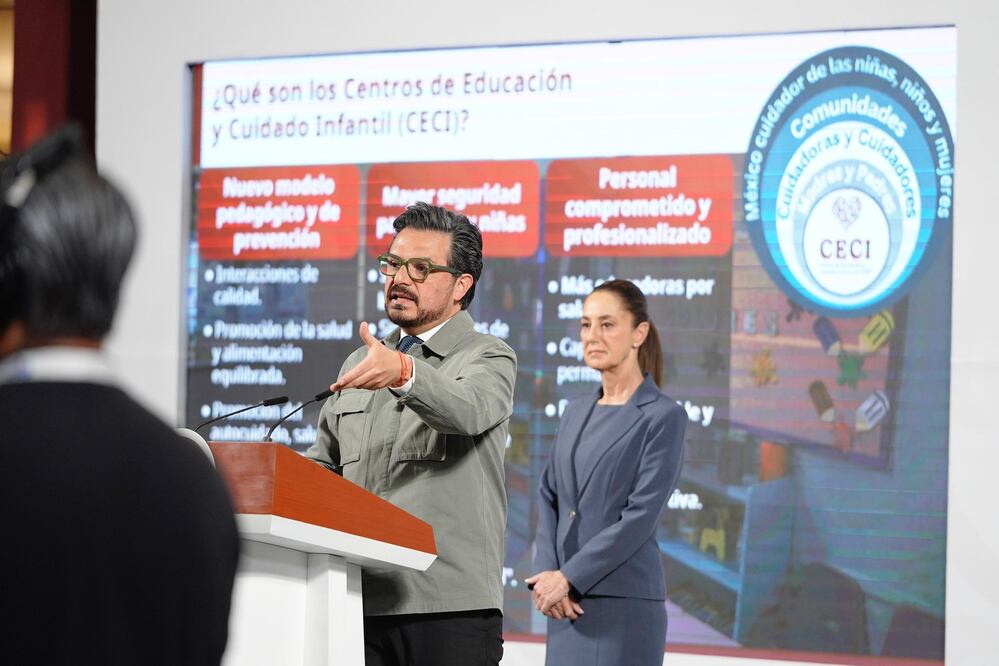 Twitter: Zoé Robledo