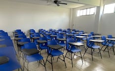 Canalizan a menores por falta de lugar en escuelas, acusan padres