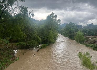 Cae la primera lluvia en la Huasteca; ríos aumentaron su cauce 30%