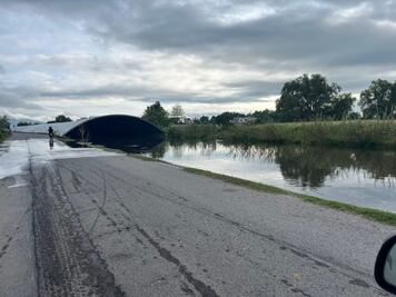 Desbordamiento del canal Requena en Tezontepec de Aldama es controlado
