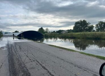 Desbordamiento del canal Requena en Tezontepec de Aldama es controlado