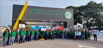 Personal universitario pide mejoras laborales