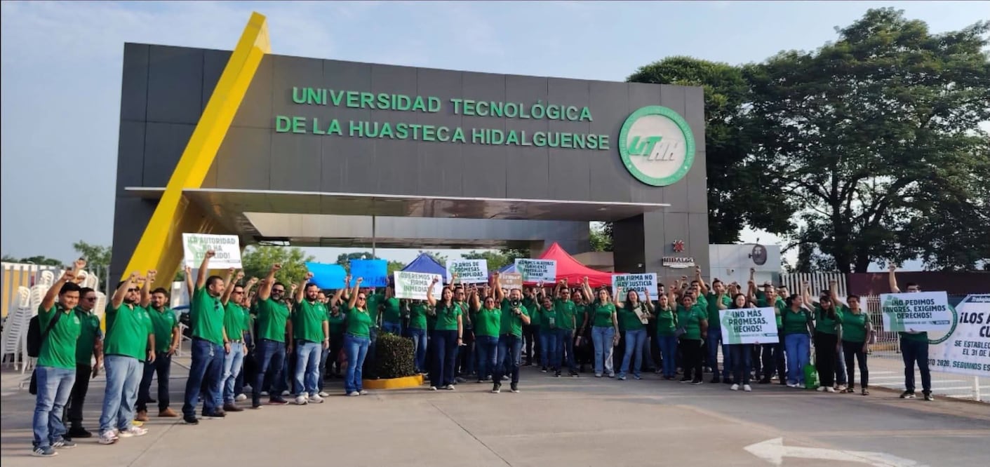 Trabajadores de la Universidad Tecnológica de la Huasteca Hidalguense iniciaron una serie de protestas I Foto: Especial