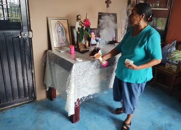 Montan la segunda ofrenda de San Lucas previo al Xantolo