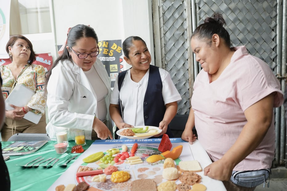 Alerta por obesidad infantil en México; más de 15 millones de menores la padecen | Foto: especial