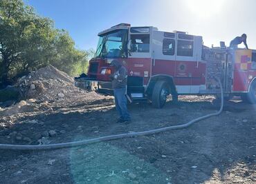 Incendio tras quema de llantas en Mineral de la Reforma, sobre Colosio