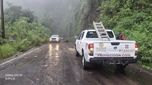Persisten deslaves y daños en escuela por lluvias en Tenango de Doria
