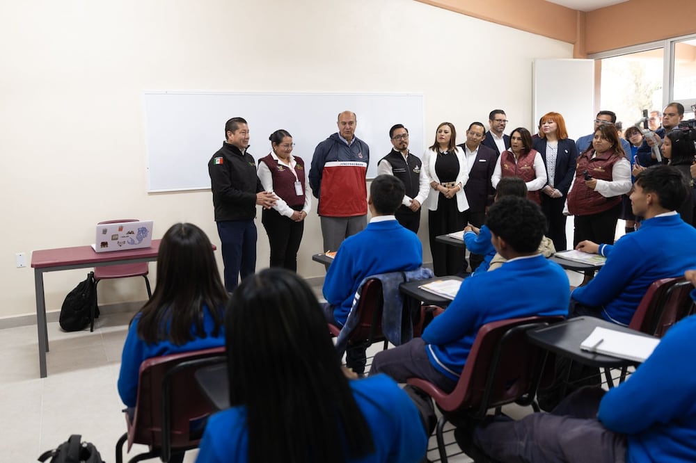 CECyTEH moderniza su oferta educativa con ocho carreras técnicas para el ciclo 2026-2027