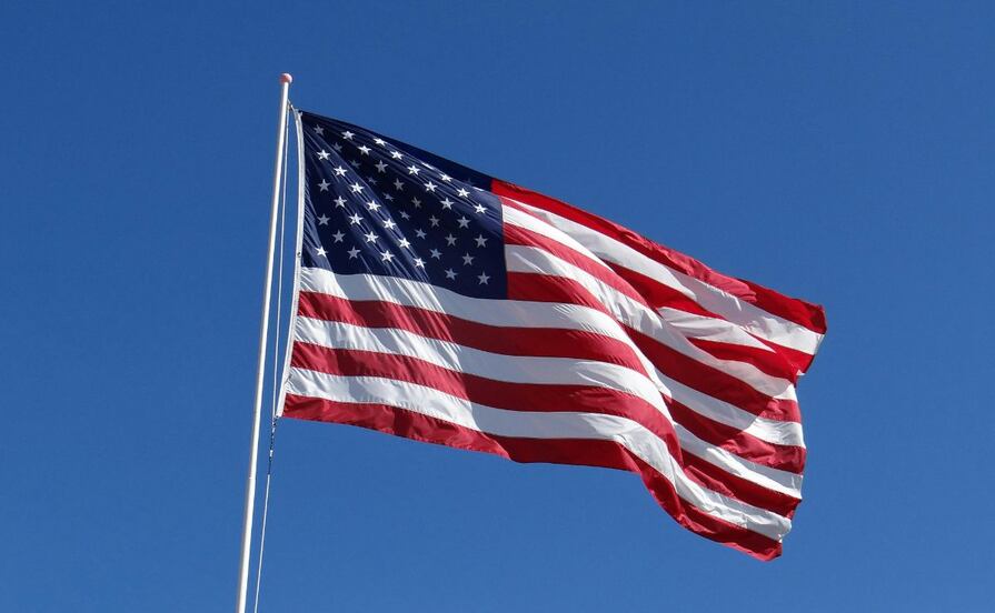 EU avisa a Latinoamérica que está listo para lanzar "ofensiva solo" contra los cárteles; pide combatir a "narcoterroristas"