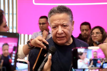 Notifican vía notario riesgos a pobladores que rechazan reubicación en Tianguistengo