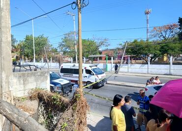 Bloquean bulevar para que retiren a persona atropellada luego de tres horas en Huejutla