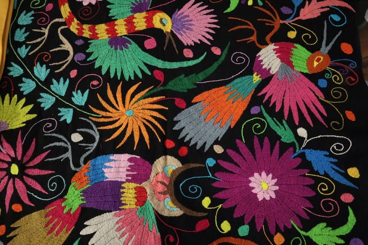 Tenango de Doria borda su identidad en un festival que busca atraer miles de visitantes