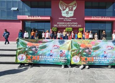 Antorcha Campesina mantiene protesta en Palacio de Gobierno de Hidalgo