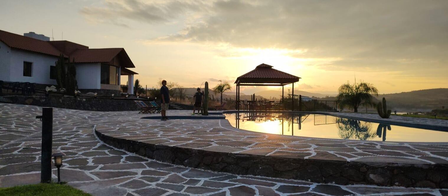 Facebook: Eco Cabañas "Punta Xodhe"