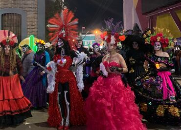 La Feria de San Francisco Pachuca cierra con el desfile de catrinas y celebraciones de Día de Muertos