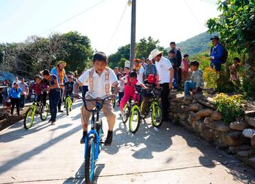 Bicicletas para niños indígenas de Tulancingo