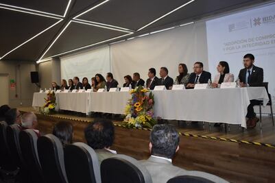 Contraloría refuerza compromiso anticorrupción en Hidalgo
