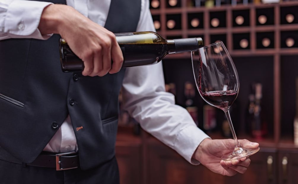 Estudia para sommelier. Descubre todo lo que necesitas para ser un profesional del vino | Imagen ilustrativa