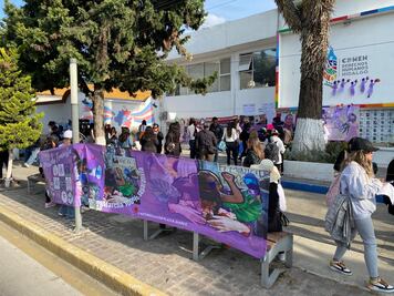 Intimidación y violencia digital obligan a feministas a cancelar marcha en Pachuca
