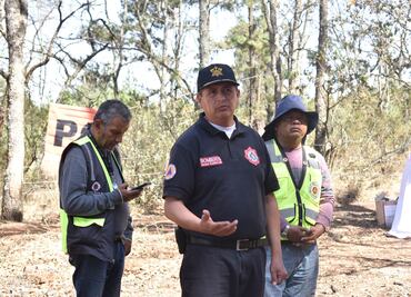 Se capacitan vulcanos de Santiago Tulantepec en combate contra incendios