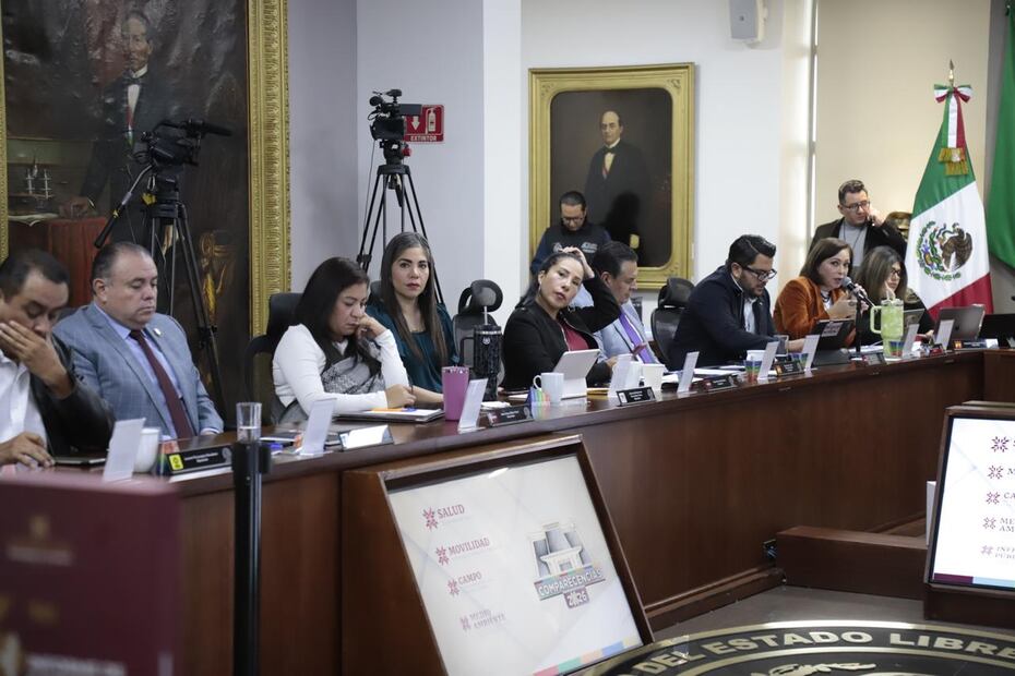Uber no es la única plataforma que opera al margen de la ley en Hidalgo | Foto: Luis Soriano