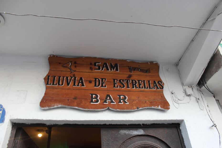 Pedro Ángeles, medio siglo detrás de la barra de “Lluvia de Estrellas” | Foto: Cinthya Carbajal