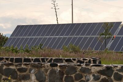 Niega alcalde de Epazoyucan permisos para parques solares en el municipio