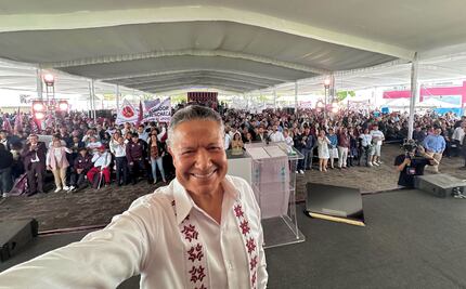 Julio Menchaca rinde su tercer informe en la región Tula-Tepeji