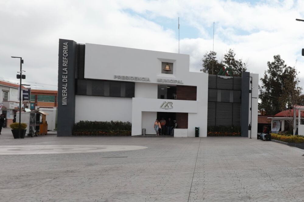 El alcalde Fernando Escalante se reunirá con la proveedora para acordar el pago de la deuda | Foto: Luis Soriano