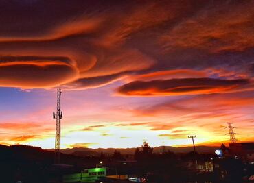 ¿Habrá más atardeceres rojizos en la CDMX?