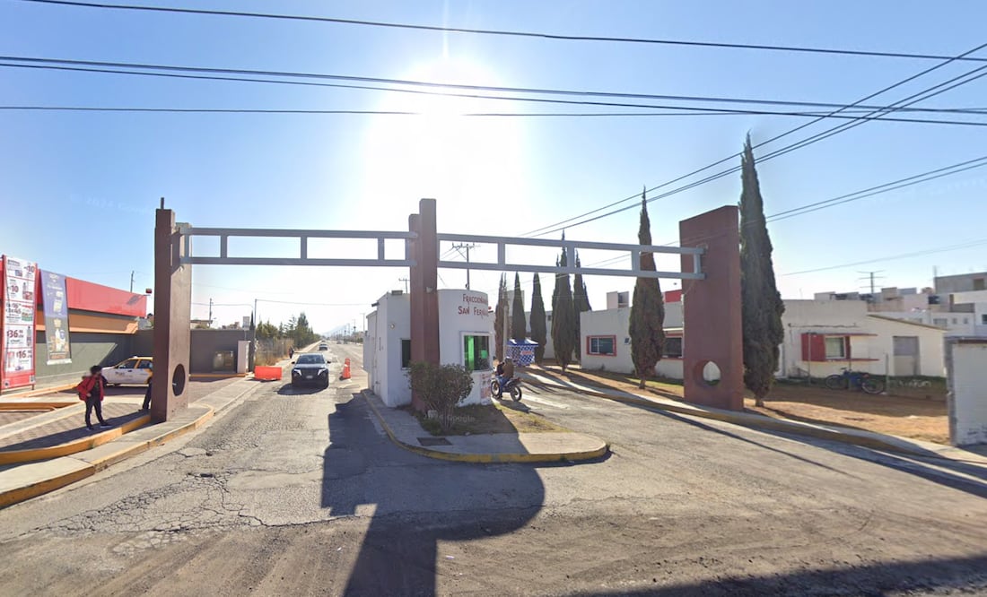 En 2022, el gobierno municipal de Mineral de la Reforma, encabezado por Israel Félix Soto, otorgó la licencia de construcción de la privada Perse, al interior de San Fernando, a María de Jesús Camacho Licona.