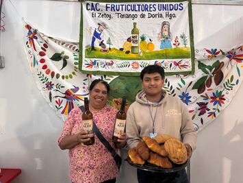 De Tenango de Doria a Pachuca: licores y pan artesanal llegan a la feria