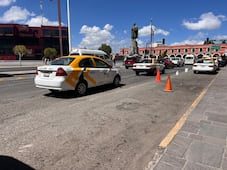 Taxis de Pachuca exhiben deterioro y tarifas dispares en dos recorridos