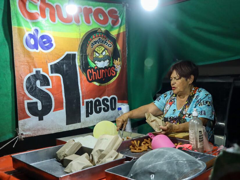 Churros a un peso: el éxito de un negocio tradicional en Pachuca | Foto: Josué Ortiz