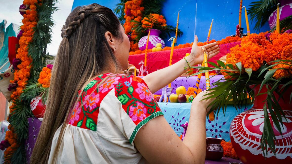 El Xantolo en Huejutla reunió a más de 20 mil asistentes por día, generando una derrama económica significativa para los municipios de la región | Facebook: Presidencia Municipal de Huejutla 2024-2027