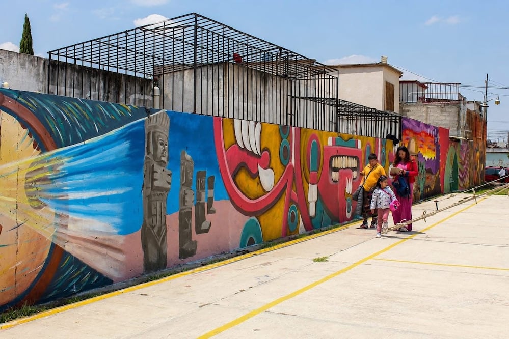 La obra, titulada “Pinta México Rotario: El Sentido Humano para Servir”, cuenta con una extensión aproximada de 937 metros cuadrados y fue realizada durante 12 días de trabajo continuo por 39 artistas I Foto: Especial