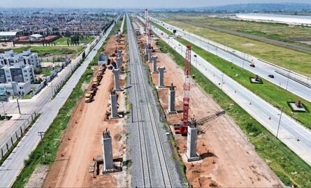 Avanza construcción del Tren AIFA–Pachuca; ya se levantan pilares del Puente 1 en Nextlalpan