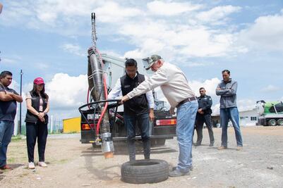Iniciará bacheo en principales avenidas de Mineral de la Reforma con nueva maquinaria