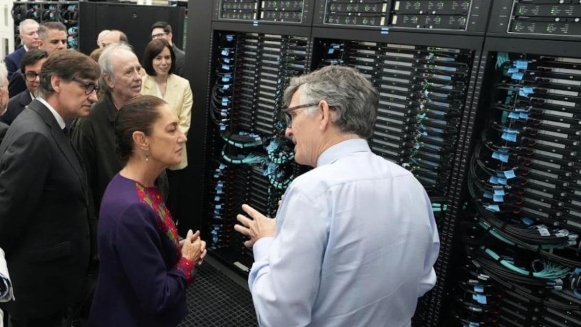 La presidenta recorrió el BSC-CNS y reforzó la colaboración para desarrollar la supercomputadora mexicana I Foto: Especial