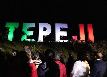 Inauguran maxiletras de Tepeji el Río, las más grandes de México