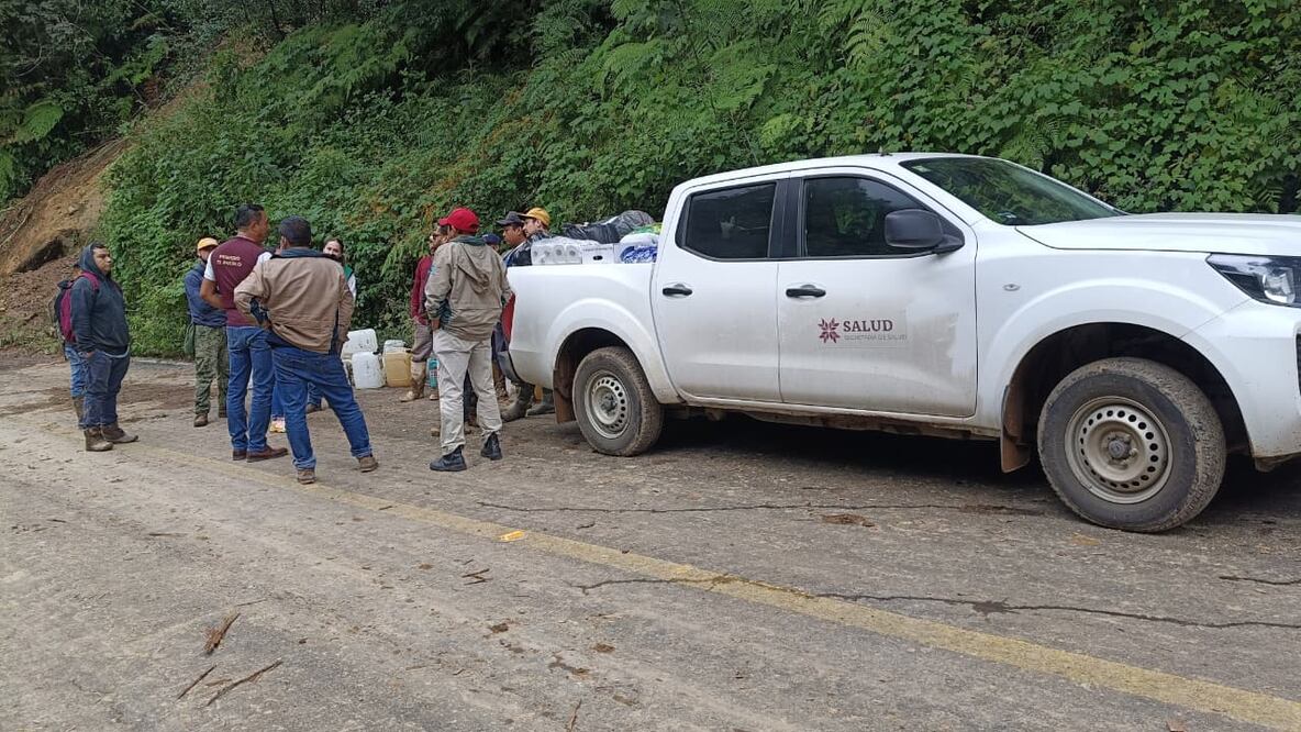 El ISSSTE envió 50 brigadas de salud y Colima mandó a personal de salud para aplicar vacunas en zonas afectadas | Salud Hidalgo